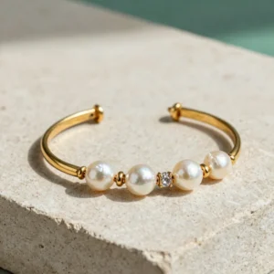 Kavya Pearl Cuff
